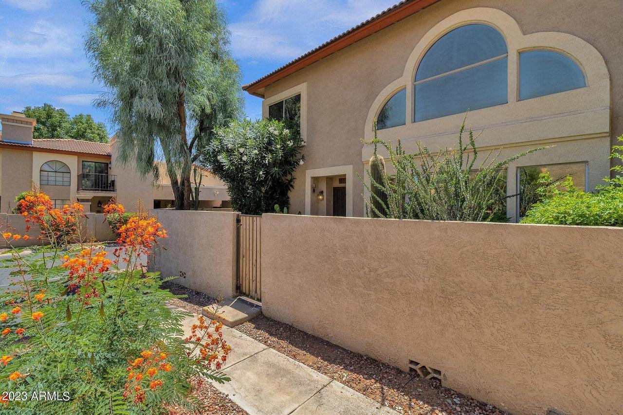 10223 N 12th Pl. #2, Phoenix, AZ 85020