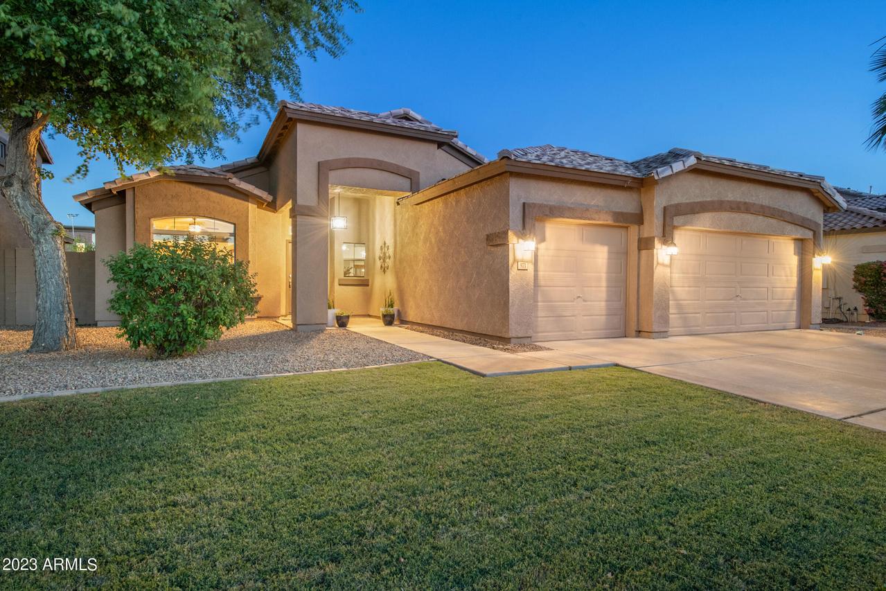 973 S Oak St., Gilbert, AZ 85233