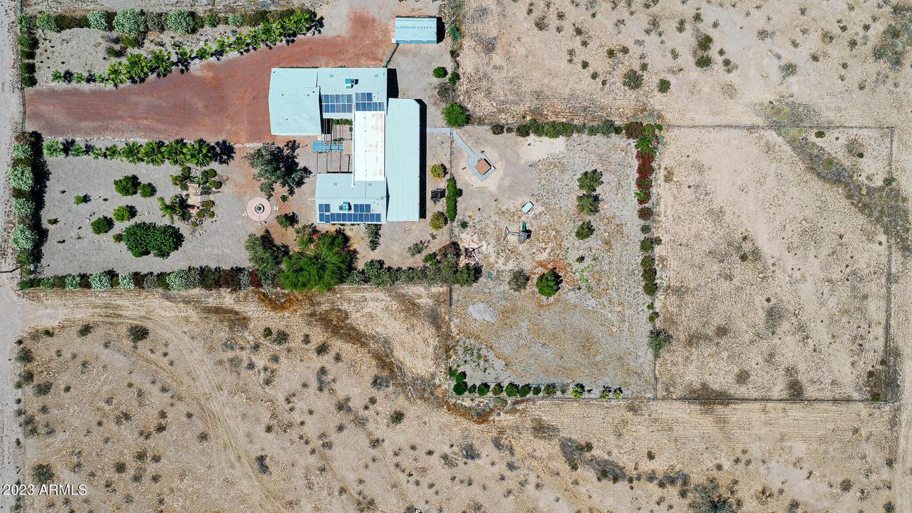 6139 N 423rd Ave., Tonopah, AZ 85354