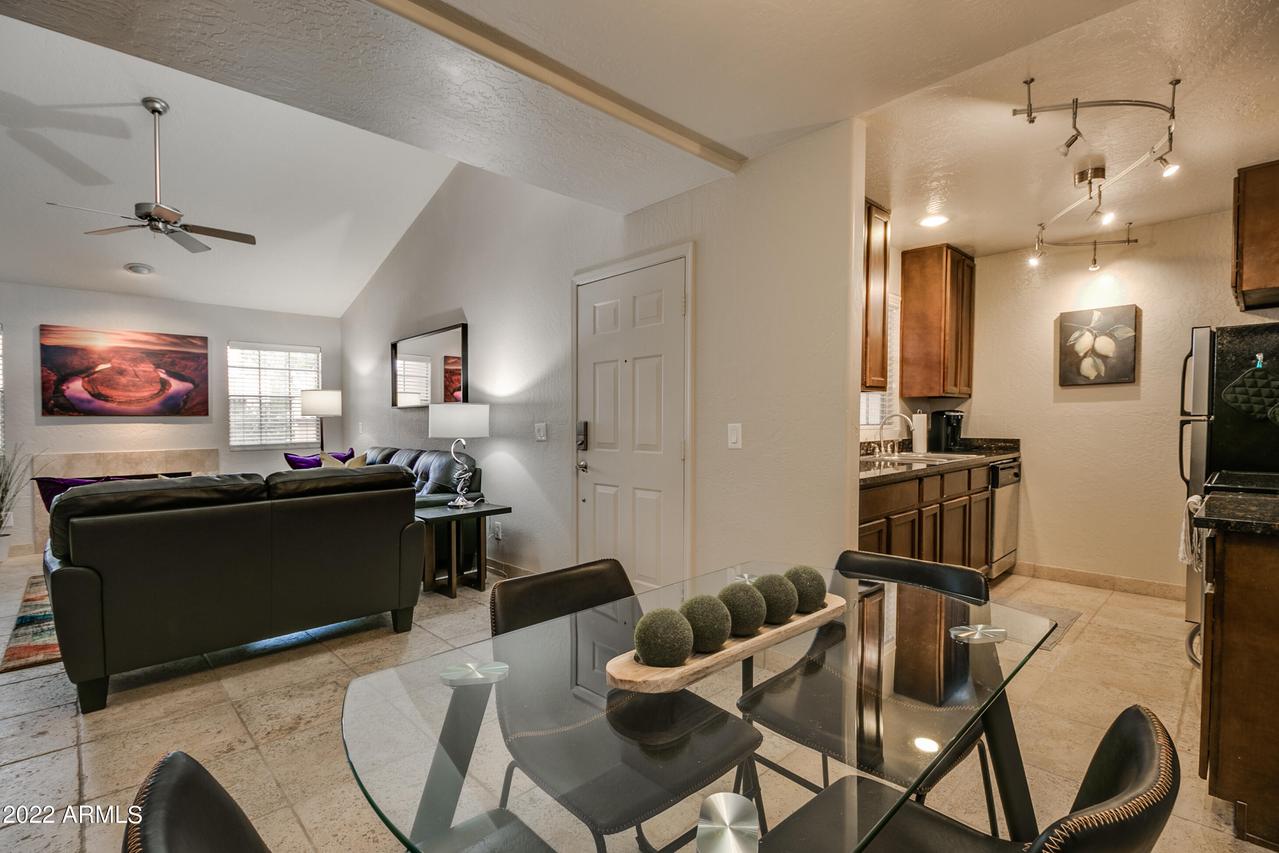 14145 N 92nd St. #2085, Scottsdale, AZ 85260