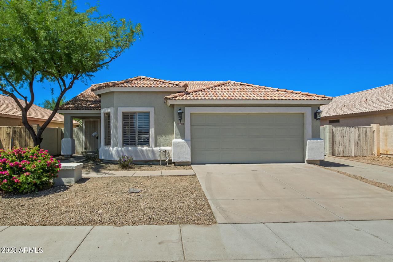 9202 W Mackenzie Dr., Phoenix, AZ 85037