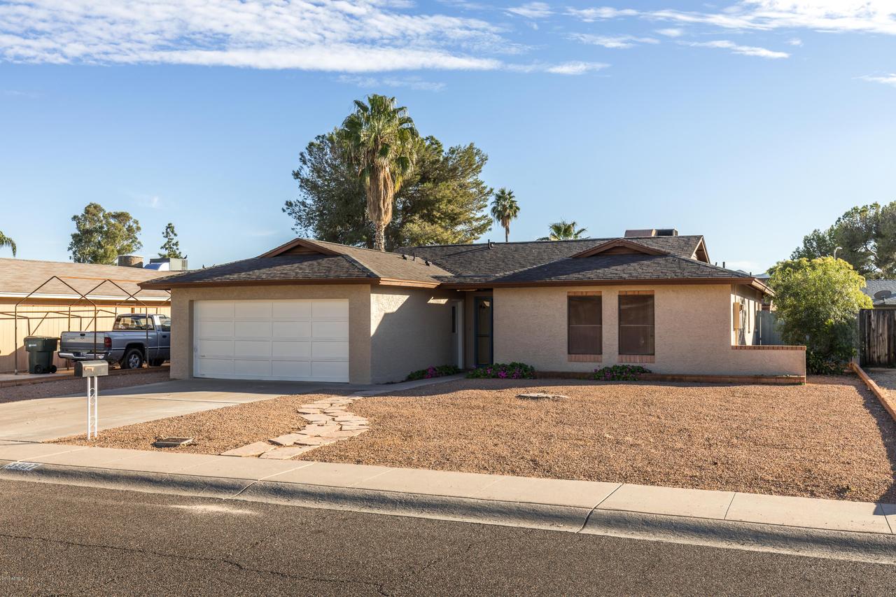 3907 E Windrose Dr., Phoenix, AZ 85032