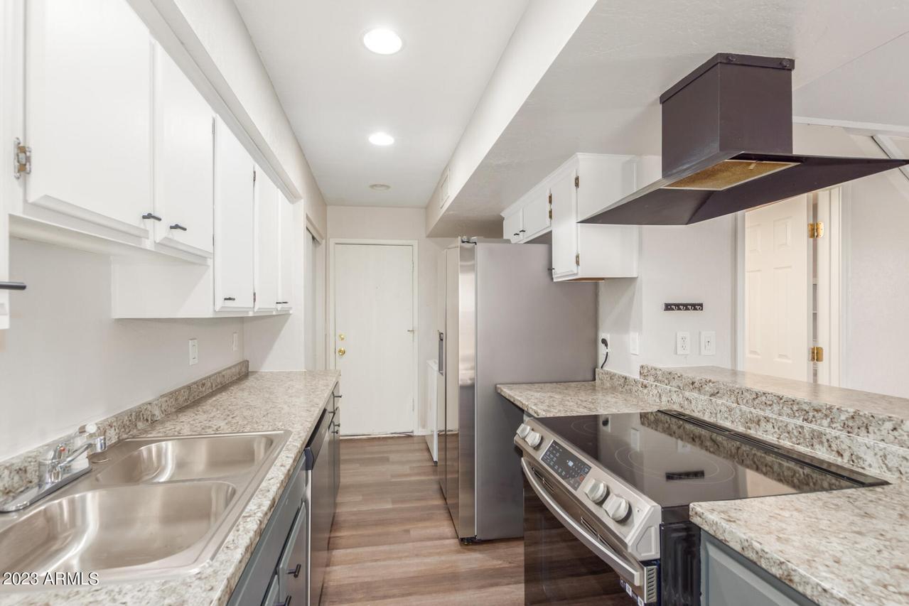 1125 E North Ln. #2, Phoenix, AZ 85020