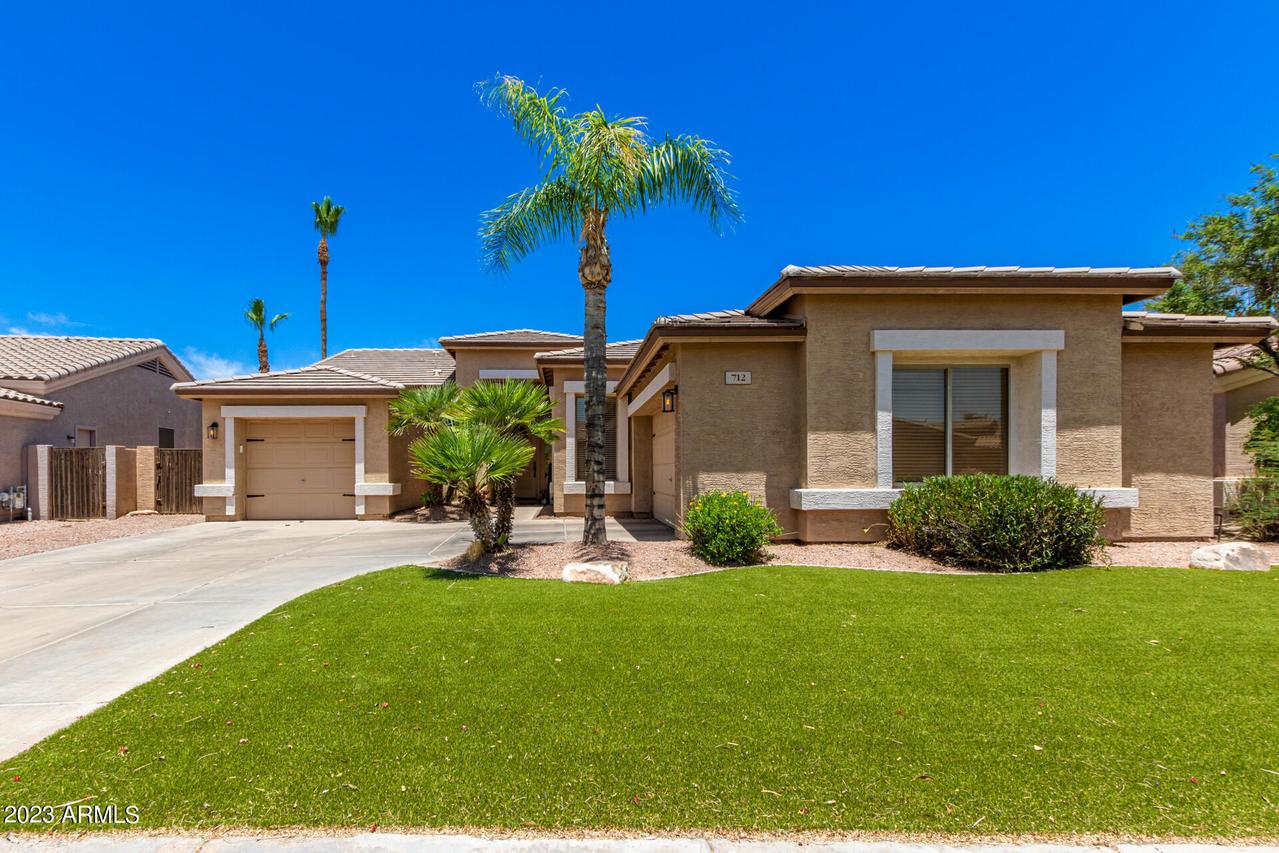 712 W Ebony Way, Chandler, AZ 85248
