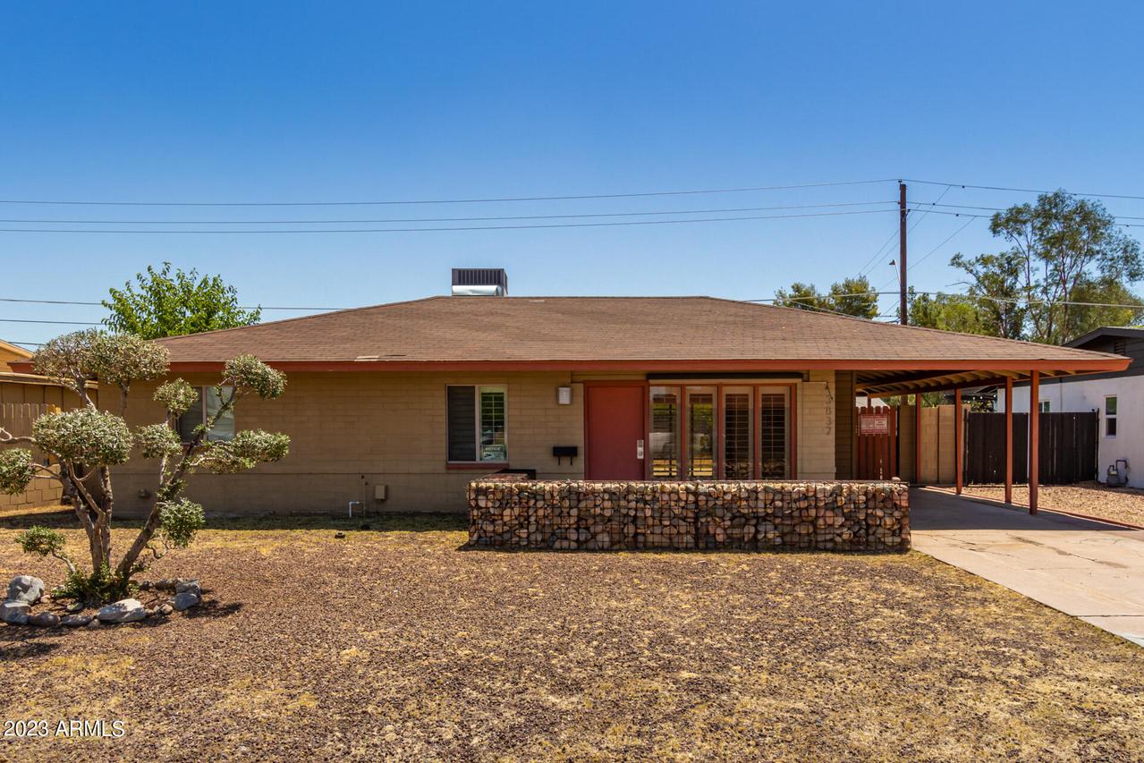 3837 N 8th Ave., Phoenix, AZ 85013