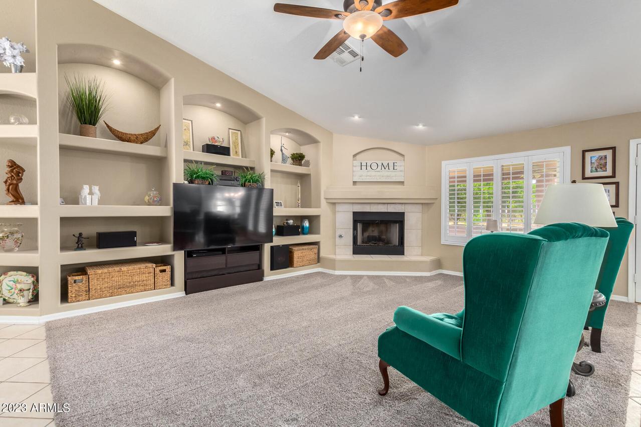 18328 E Sunnybrook Ln., Gilbert, AZ 85298