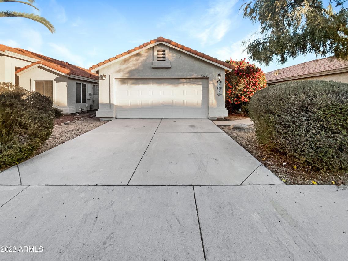 7826 W Mcrae Way, Glendale, AZ 85308