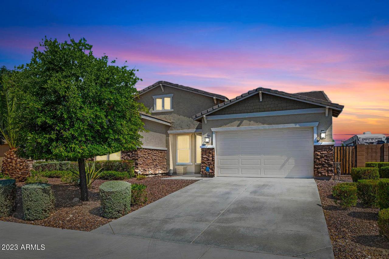 9316 W Via Del Sol, Peoria, AZ 85383