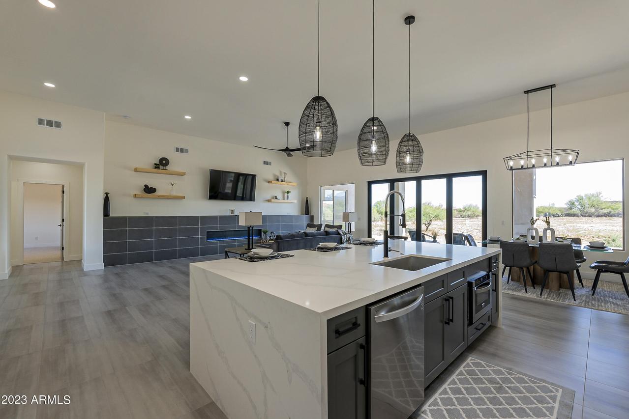 14015 E Quail Track Rd., Scottsdale, AZ 85262