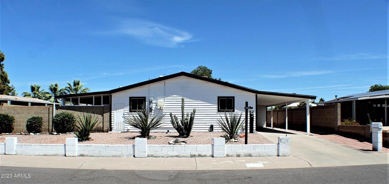 2918 E Oraibi Dr., Phoenix, AZ 85050