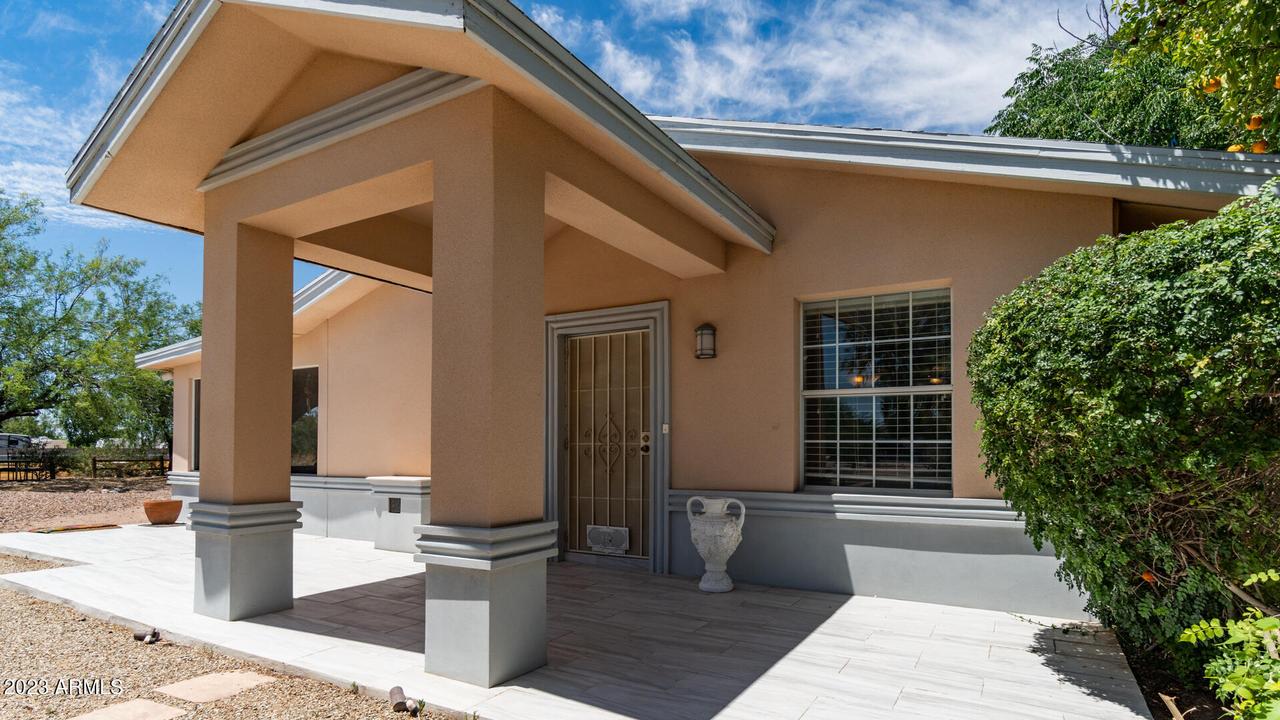 22034 N 89th Ave., Peoria, AZ 85383