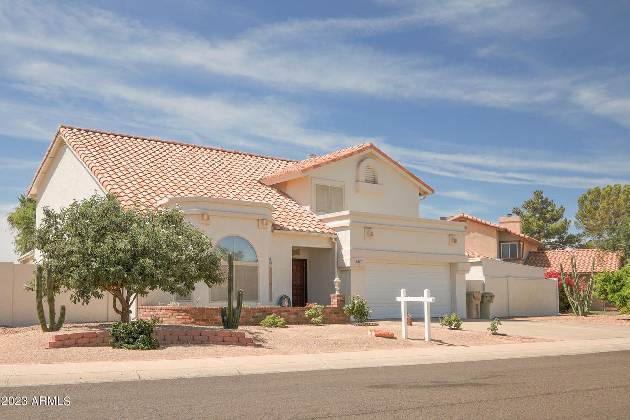 6237 W Grandview Rd., Glendale, AZ 85306