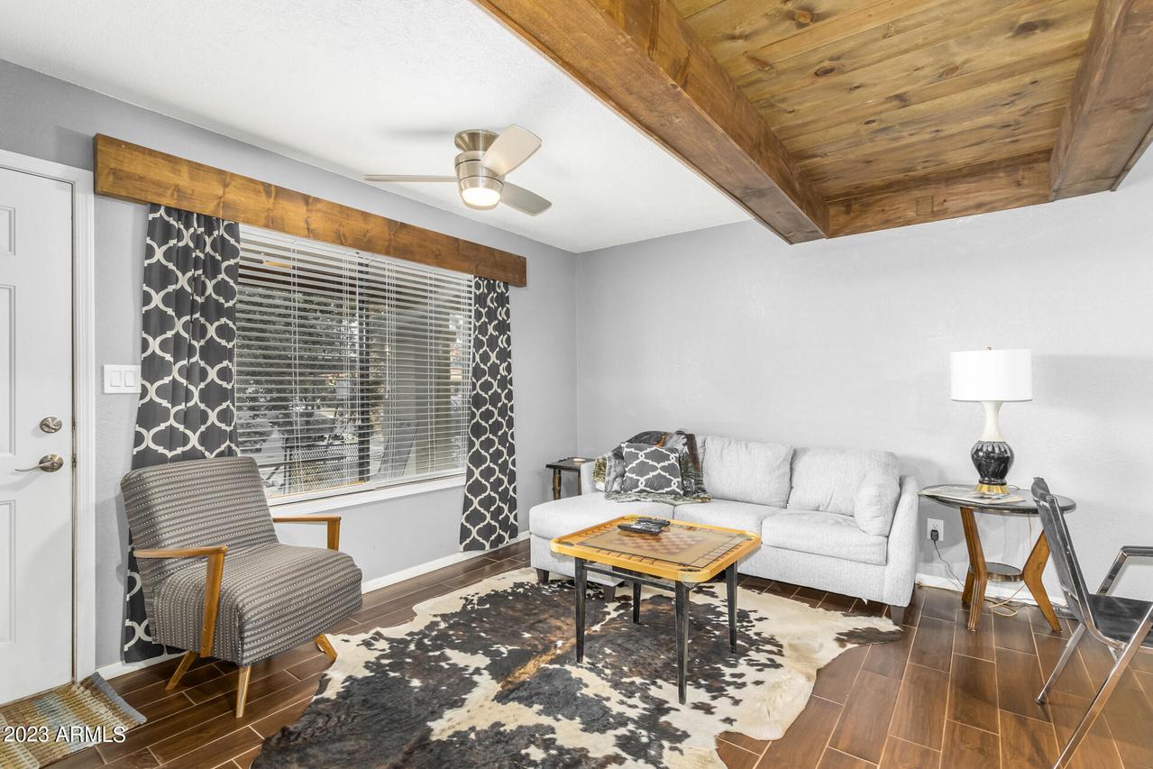1440 N Idaho Rd. #1027, Apache Junction, AZ 85119