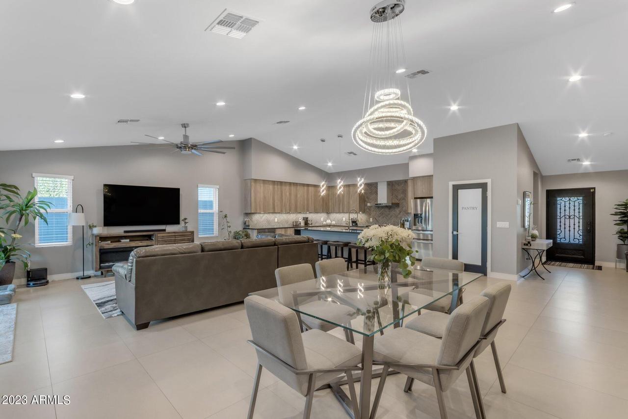 1808 E Clarendon Ave., Phoenix, AZ 85016