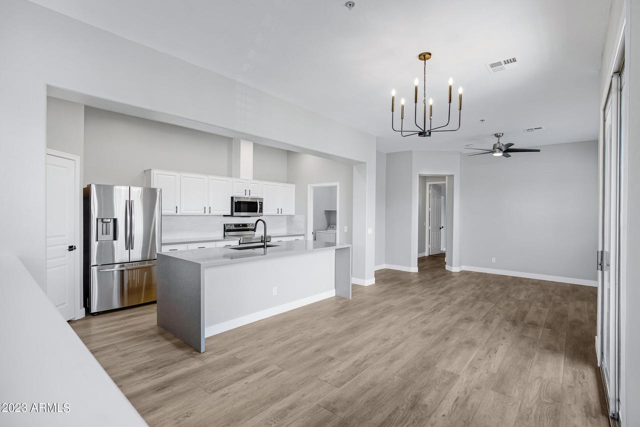 1225 N 36th St. #2073, Phoenix, AZ 85008