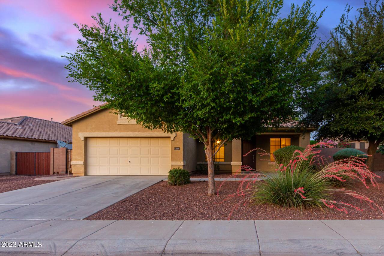1809 N 114th Ave., Avondale, AZ 85392