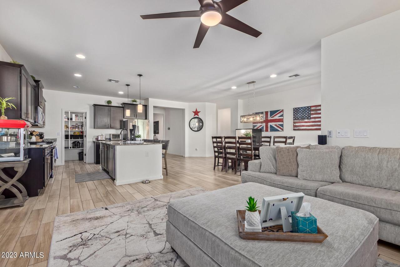 36367 N Tahanta Tr., San Tan Valley, AZ 85140