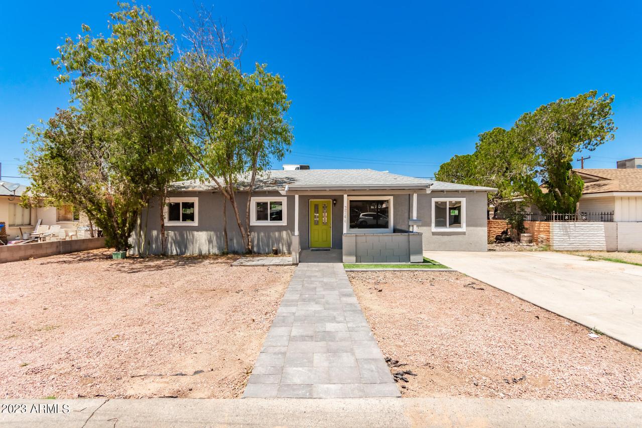 2744 W Luke Ave., Phoenix, AZ 85017