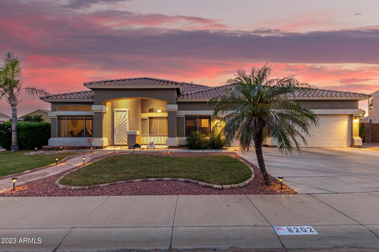8202 S 34th Dr., Laveen, AZ 85339