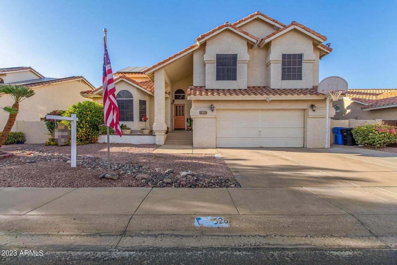 526 W Comstock Dr., Gilbert, AZ 85233