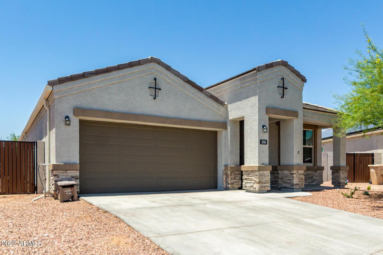 240 N 190th Dr., Buckeye, AZ 85326