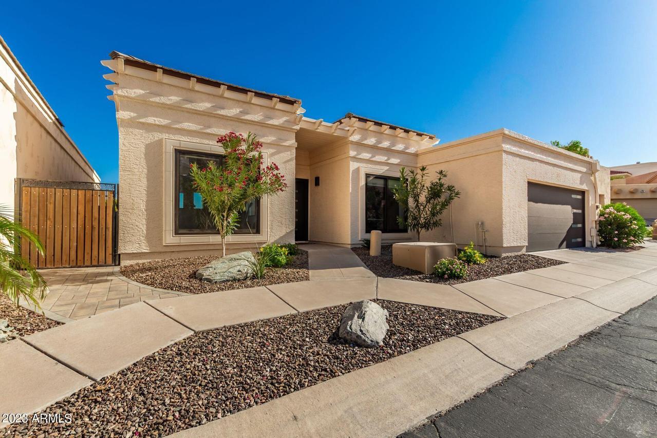 21 W Beryl Ave., Phoenix, AZ 85021