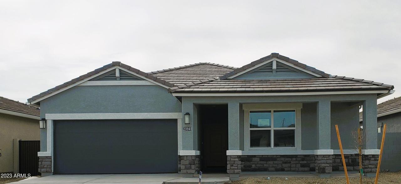 2249 S 239th Dr., Buckeye, AZ 85326