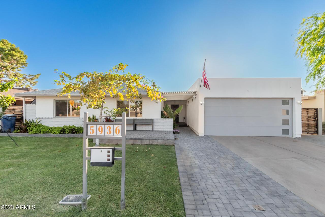 5936 S Dorsey Ln., Tempe, AZ 85283