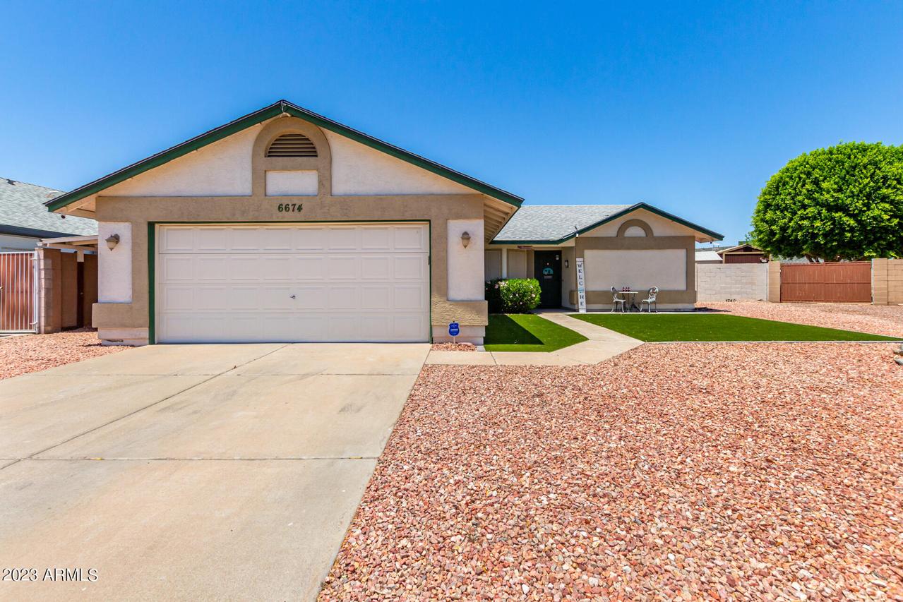 6674 N 84th Dr., Glendale, AZ 85305