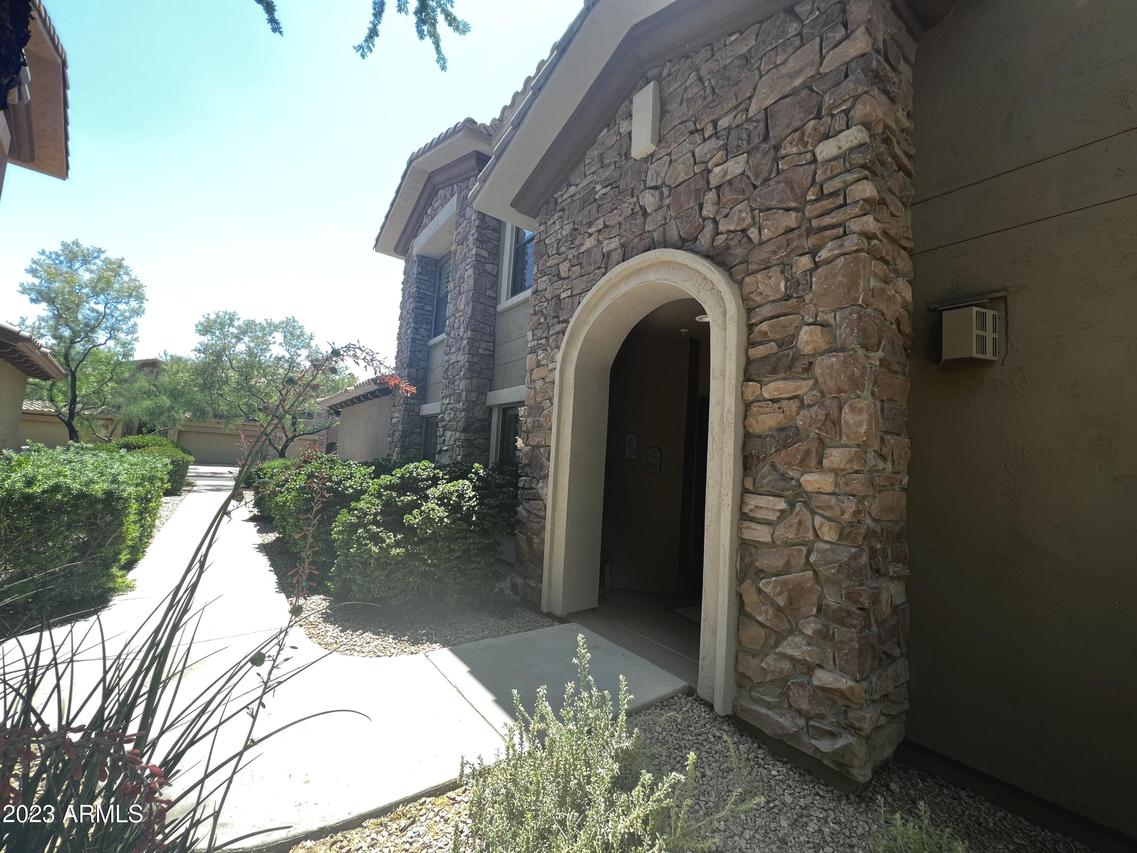 21320 N 56th St. #1127, Phoenix, AZ 85054