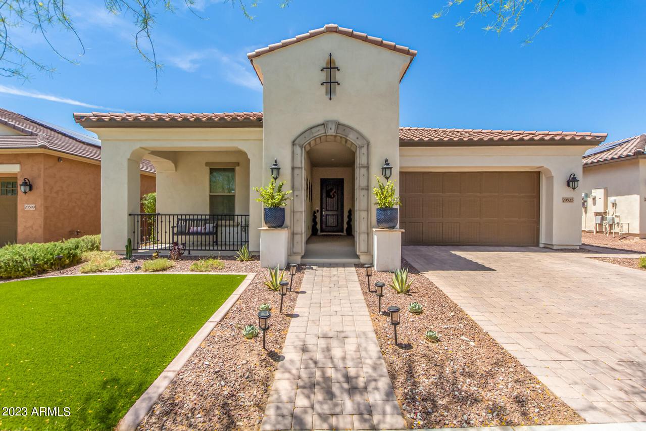 20525 W Park Meadows Dr., Buckeye, AZ 85396