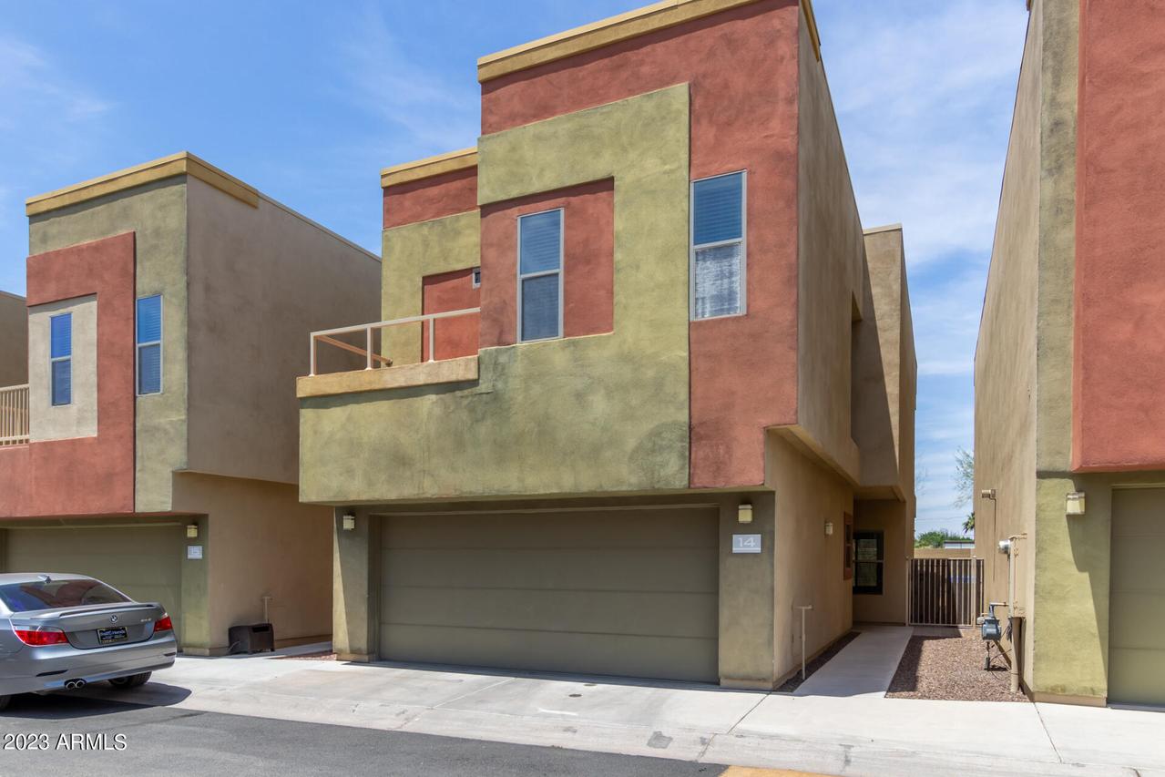 3113 E Danbury Rd. #14, Phoenix, AZ 85032