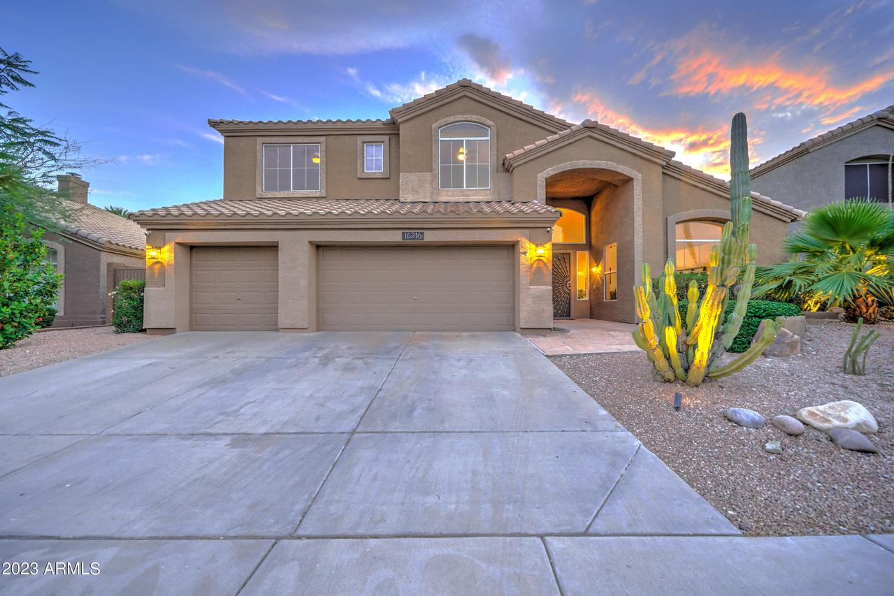 16216 S 1st Ave., Phoenix, AZ 85045