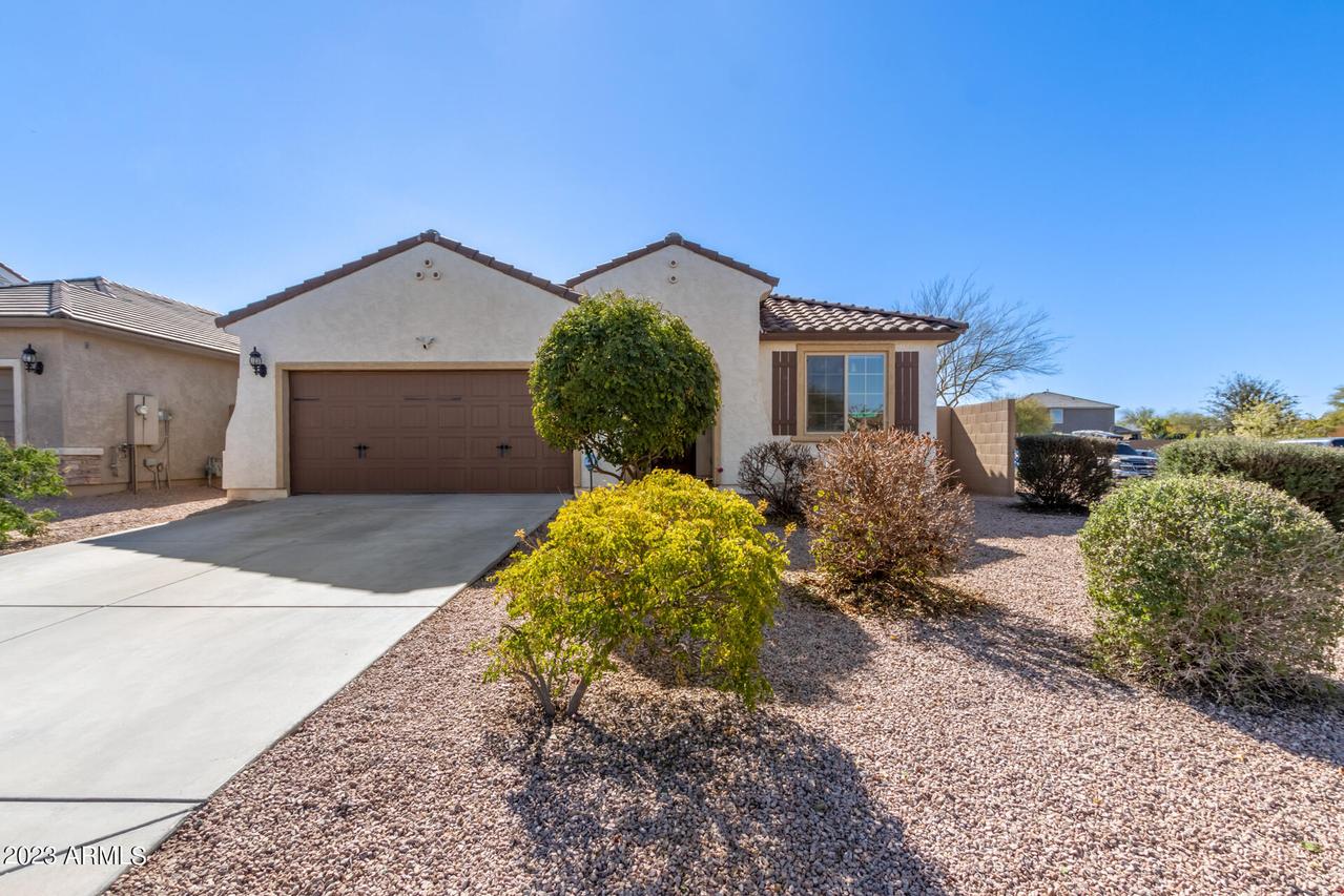 1135 W Belmont Red Tr., San Tan Valley, AZ 85143