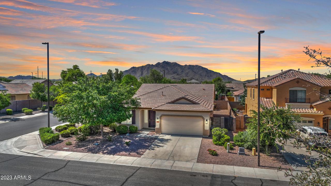 3131 E Country Shadows St., Gilbert, AZ 85298