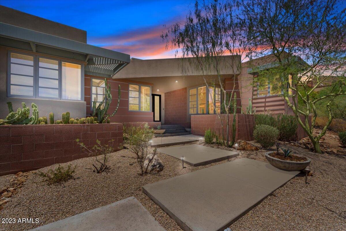 13027 N 116th St., Scottsdale, AZ 85259
