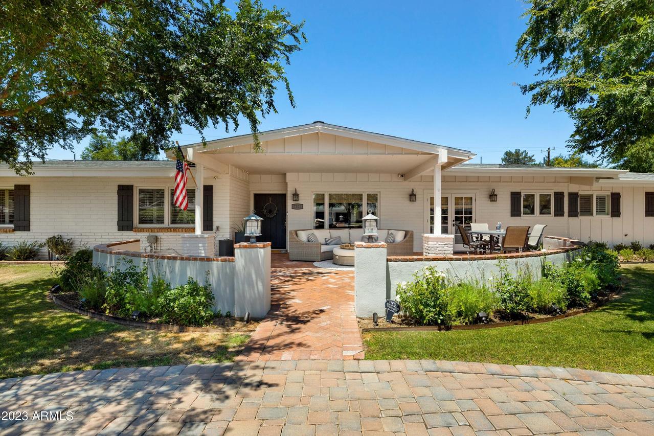 7322 N 4th Dr., Phoenix, AZ 85021