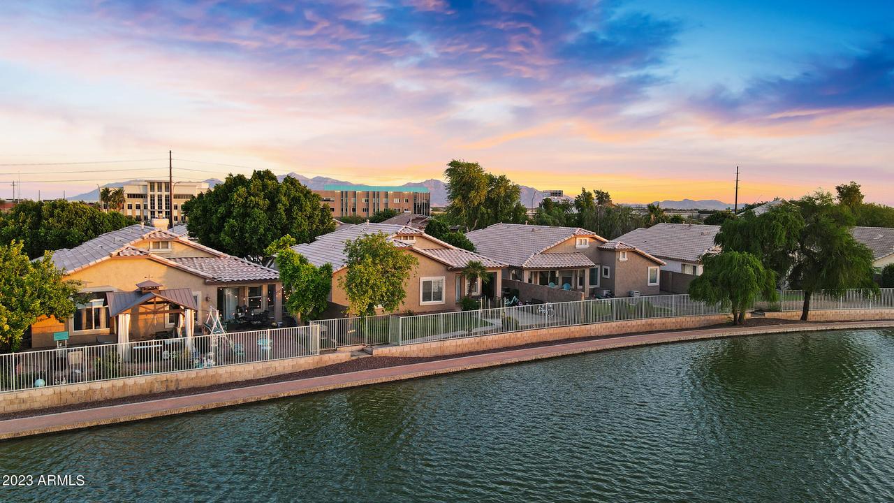 10814 W Almeria Rd., Avondale, AZ 85392