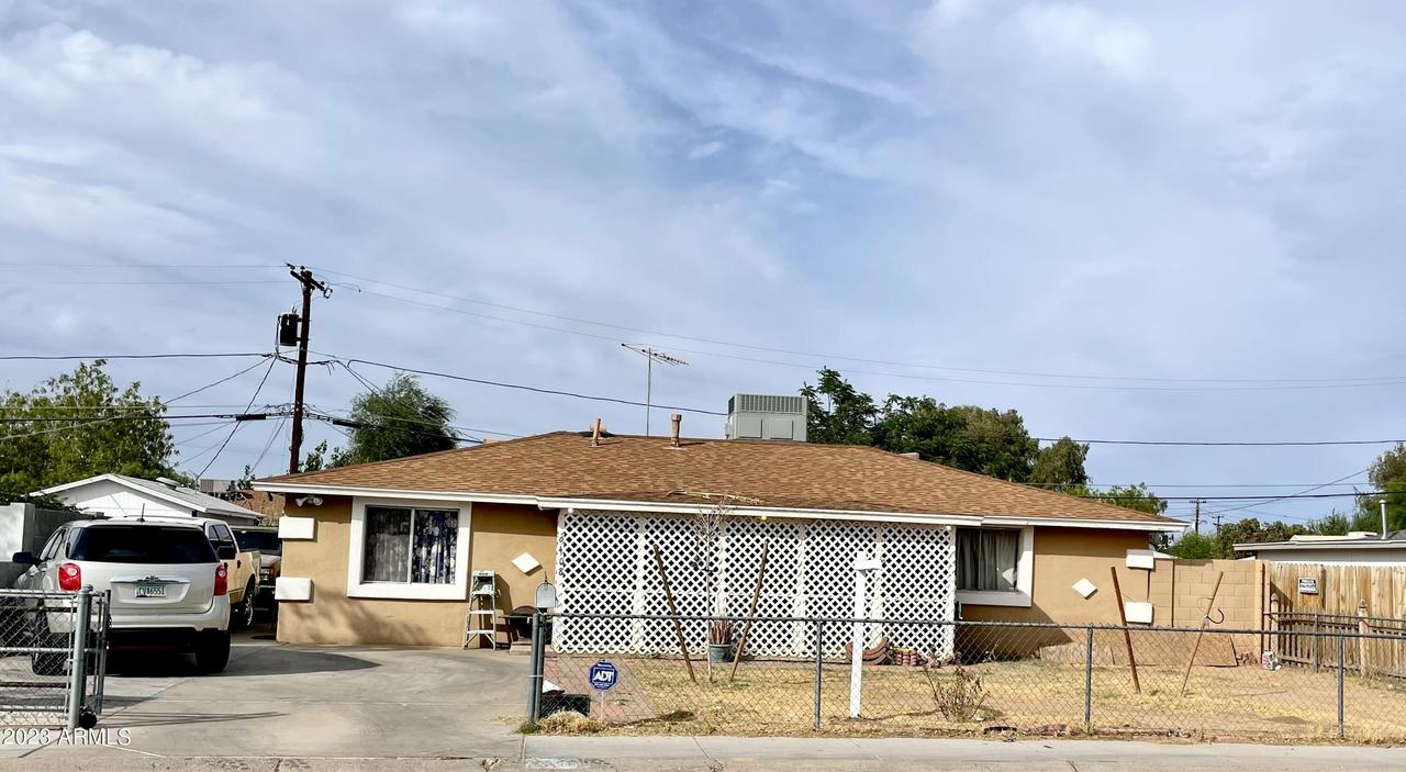 6408 W Clarendon Ave., Phoenix, AZ 85033