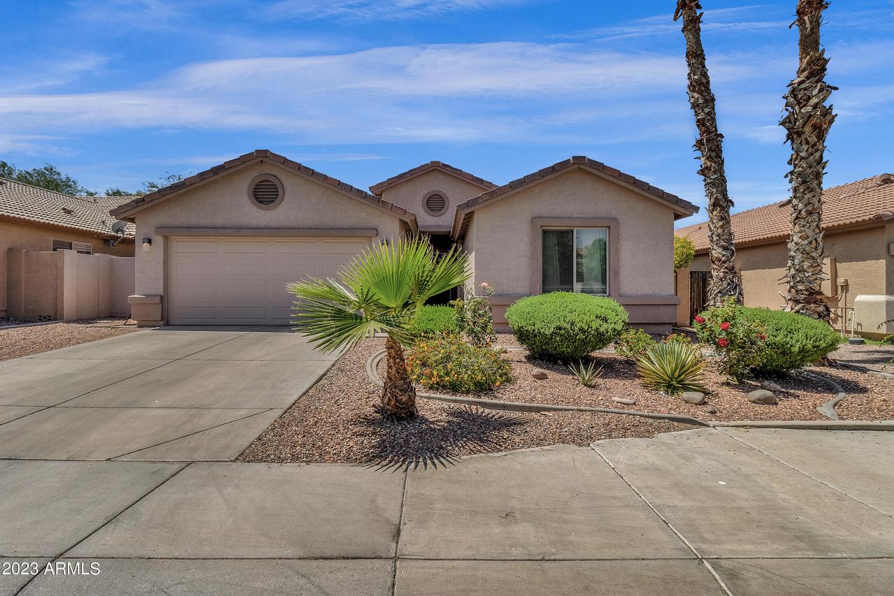 7208 S 44th Ln., Laveen, AZ 85339