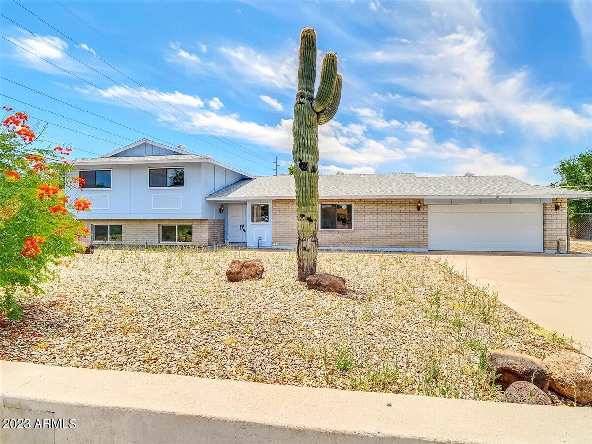 4301 W Greenway Rd., Glendale, AZ 85306