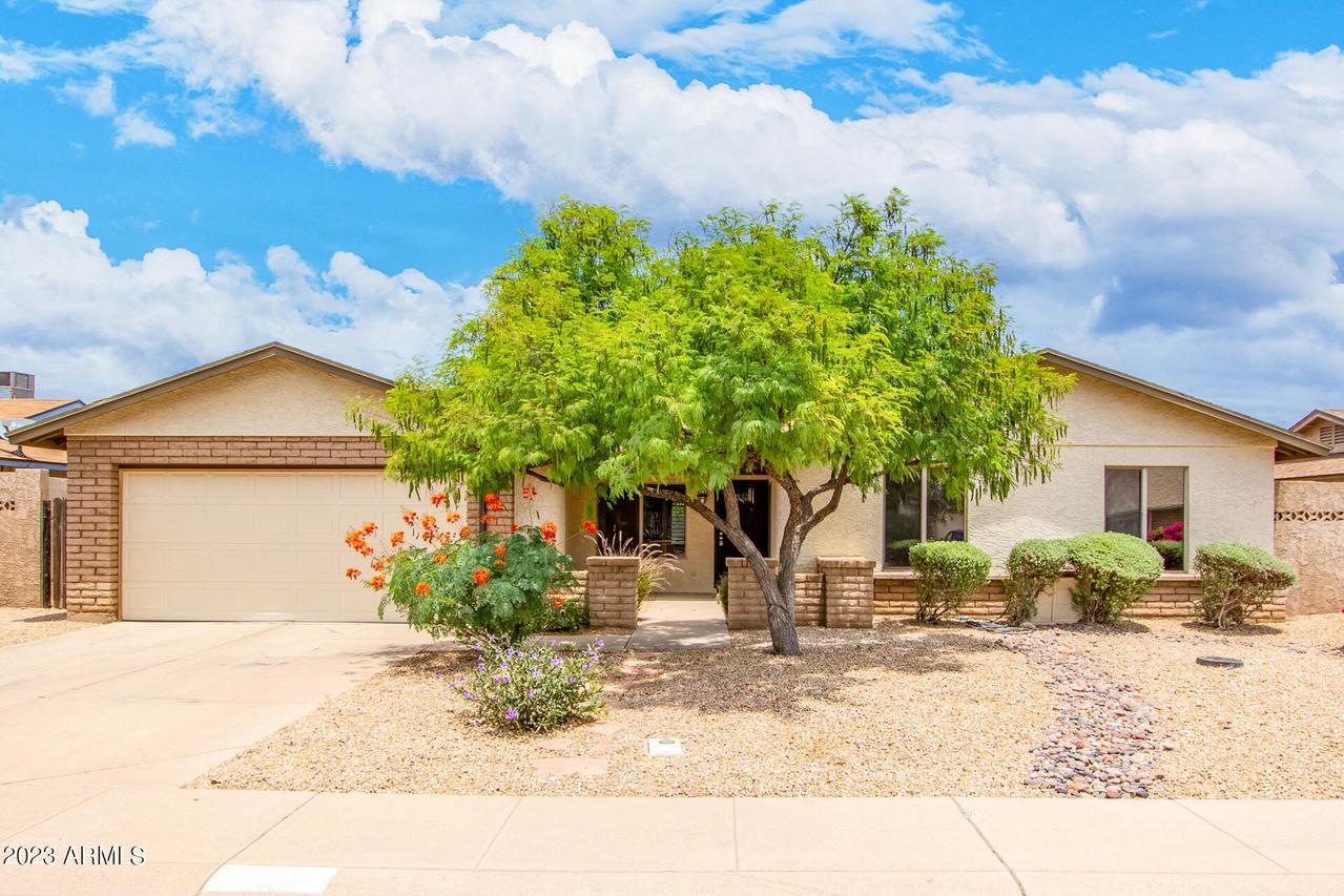 2322 W Stottler Dr., Chandler, AZ 85224