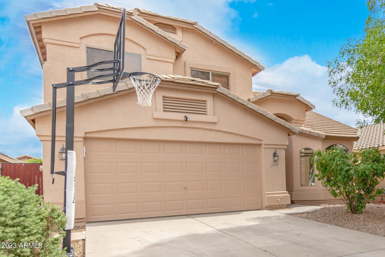 4359 E Rock Dr., San Tan Valley, AZ 85143