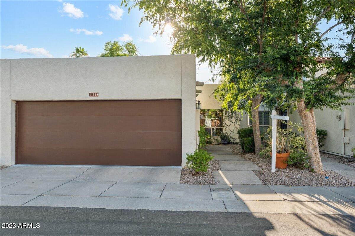 11612 N 40th Way, Phoenix, AZ 85028