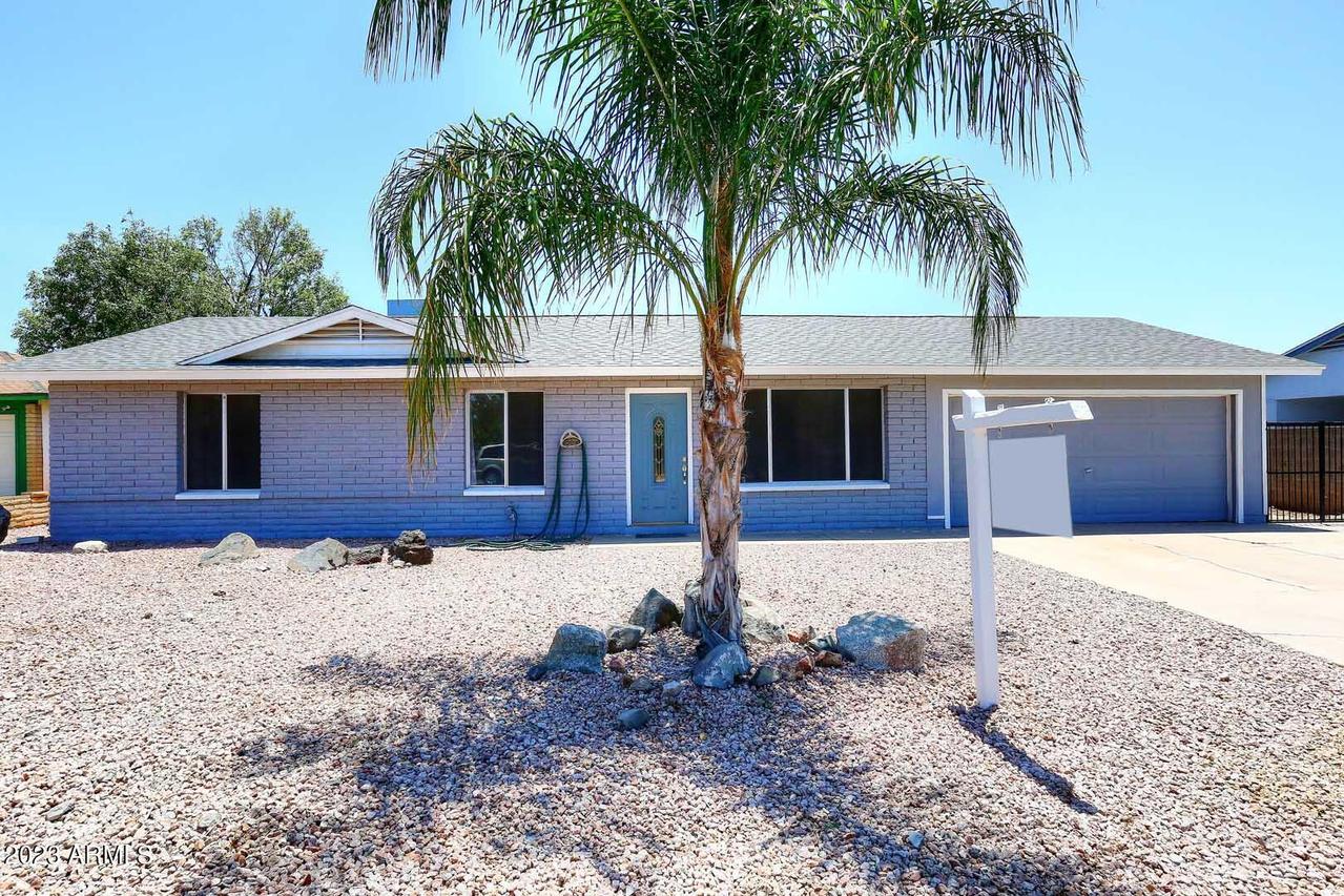 2037 W Morrow Dr., Phoenix, AZ 85027