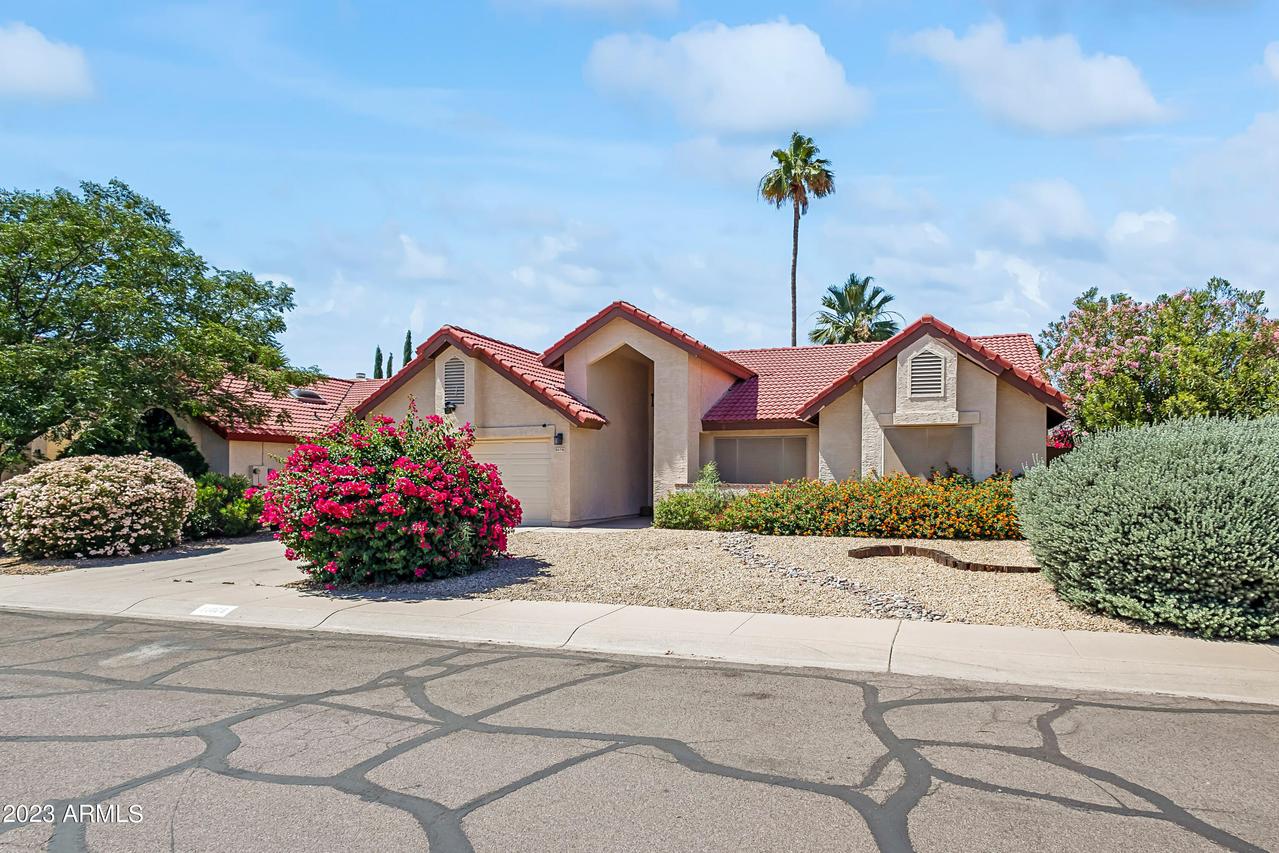 11076 E Becker Ln., Scottsdale, AZ 85259