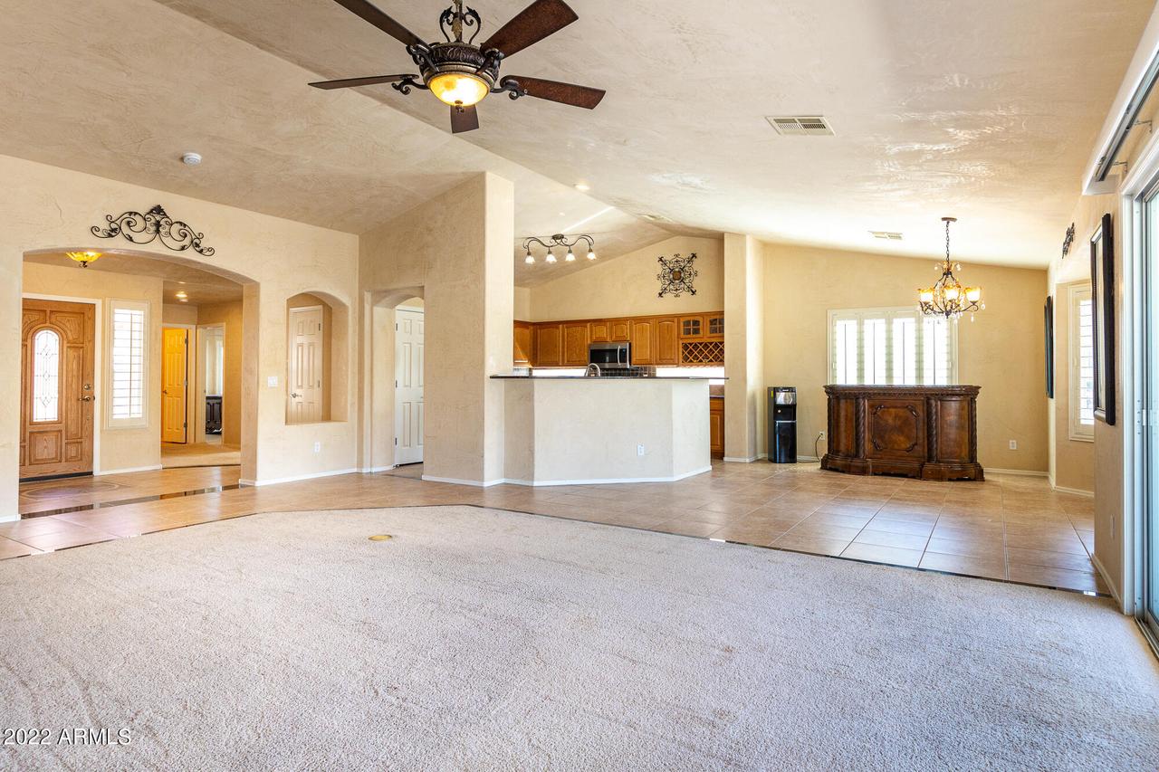 113 S Los Cielos Ln., Casa Grande, AZ 85194