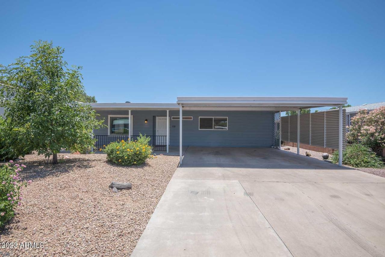 3301 E Kings Ave., Phoenix, AZ 85032