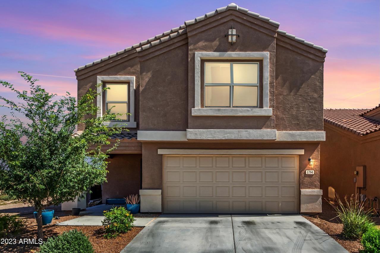 5794 E Oasis Blvd., Florence, AZ 85132
