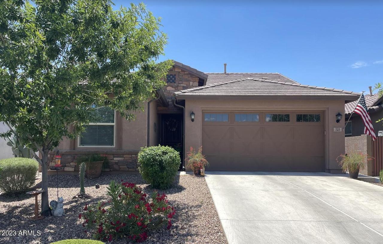 321 W Rainbow Bridge Ln., San Tan Valley, AZ 85140